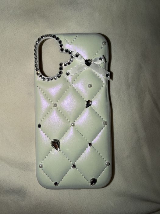 Чехол на айфон 17!! Красивый чехол