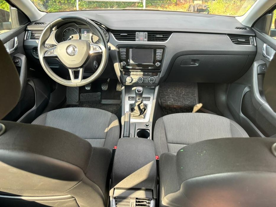 SKODA Octavia 2015 — imagine 3