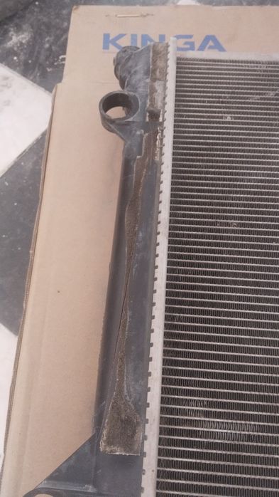 Радиатор на Прадо 150