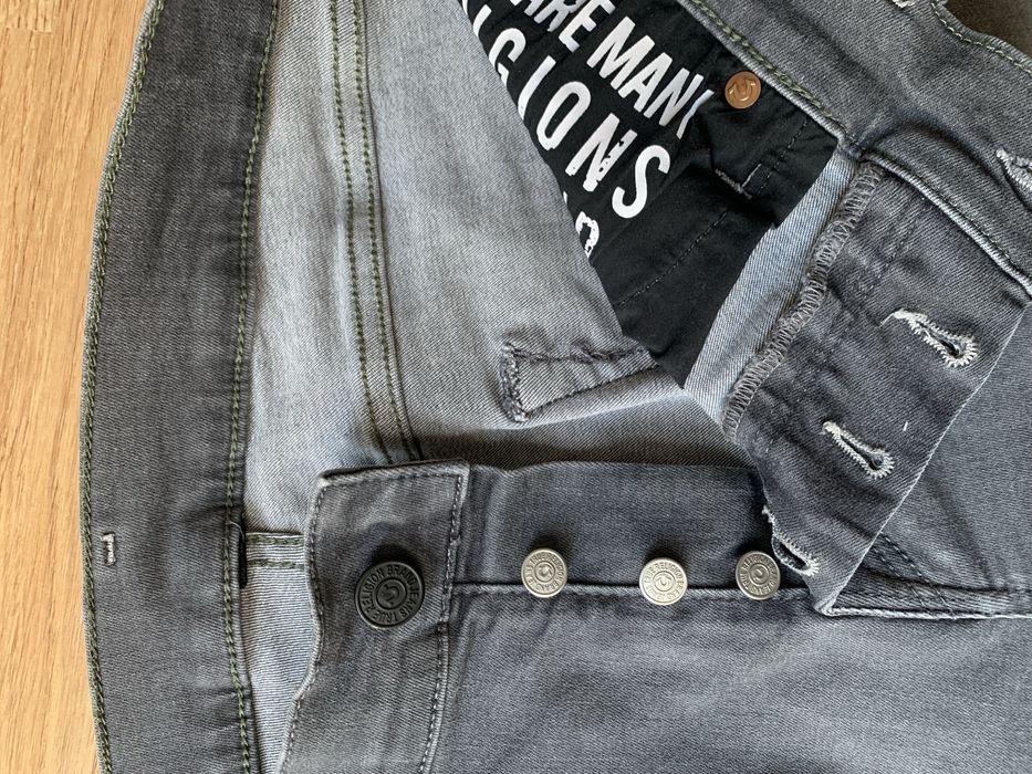 Blugi True Religion barbati gri, model Rocco, masura 36