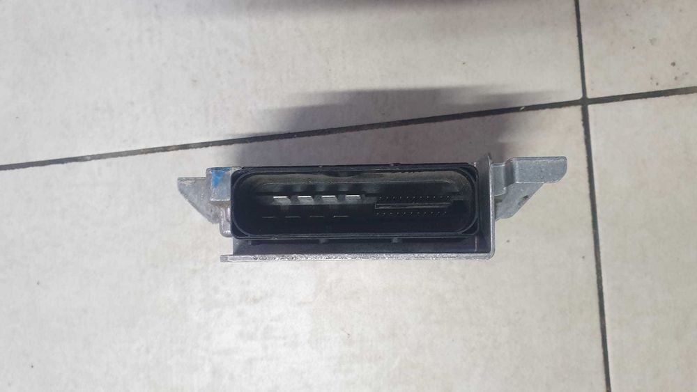 Modul calculator unitate frâna de mâna electrica Passat B6