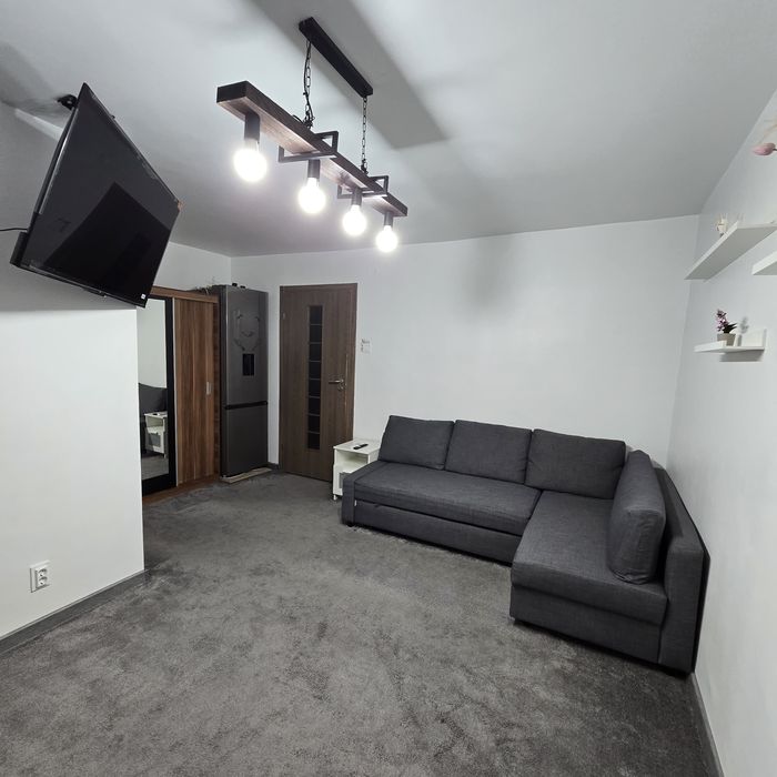 Garsoniera de inchiriat Vitan - 34mp, balcon