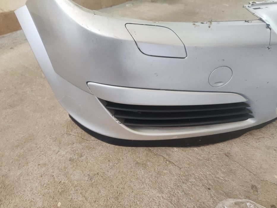 Предна броня за Opel Astra H
