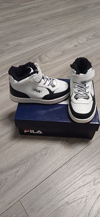 Ghetuțe mărimea 27