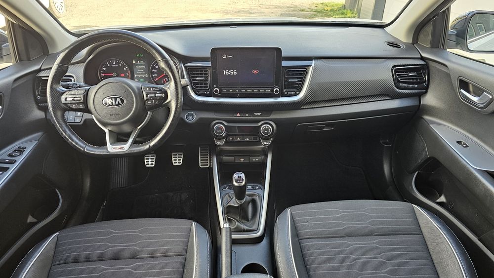 KIA Stonic 2021 — imagine 4