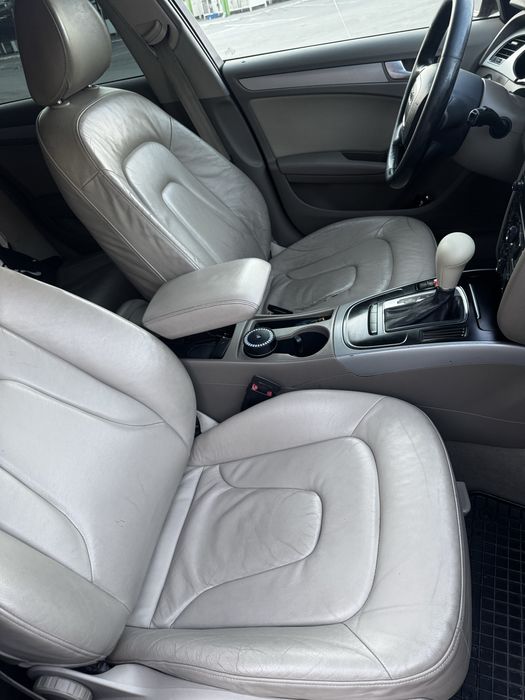 Audi A4 B8 2.0 TDI 143 CP Automat | 2010 | 325.000 km