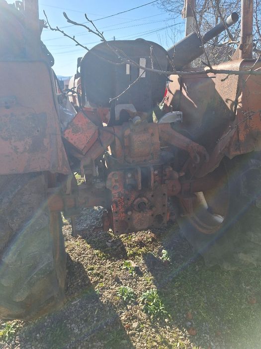 Tractor Renault 56 import Germania motor stricat spart