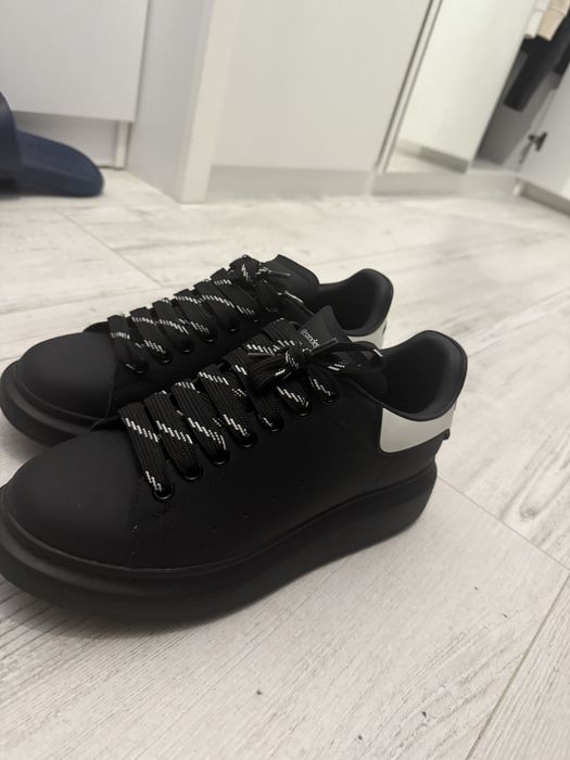 Alexander McQueen 44