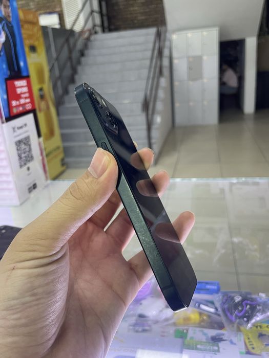 iPhone 13 128GB в отличном состоянии