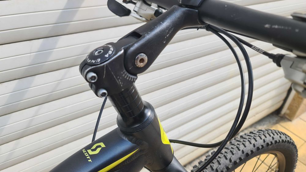 Алуминиев планински dirt jump Scott Aspect 27,5" цола инча с Shimano XT и вилка Manitou Black