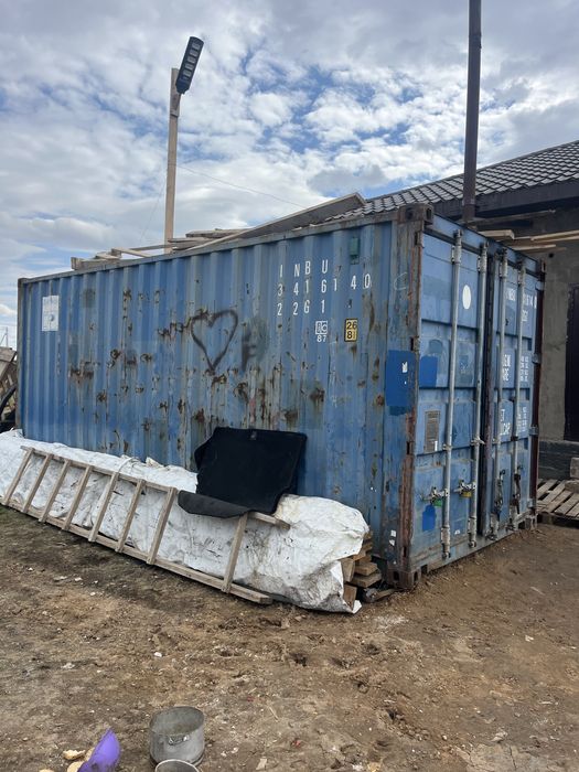 Контейнер продается