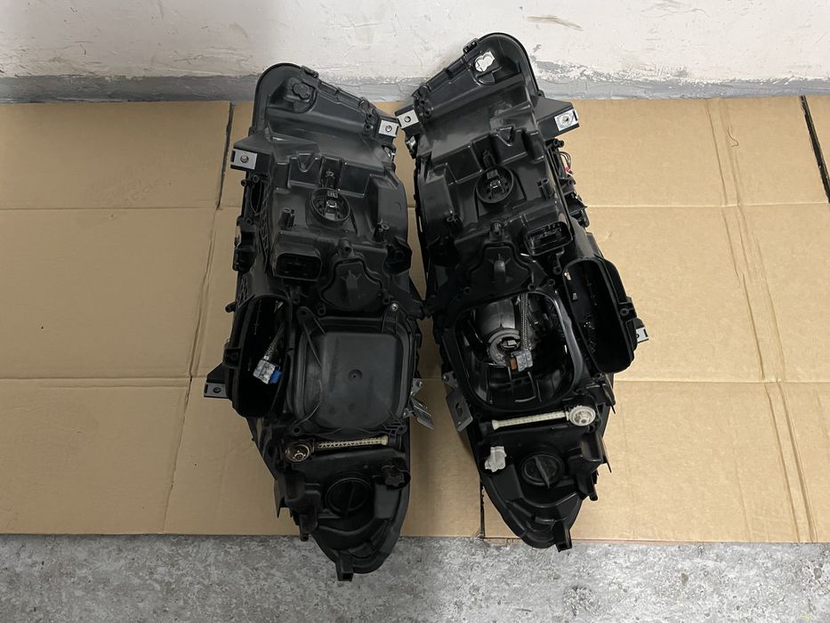 Far BMW Seria 5 F10 F11 Facelift Bi-Xenon Stanga/Dreapta Europa