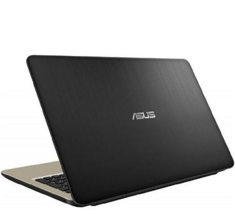 Vând laptop pe piese