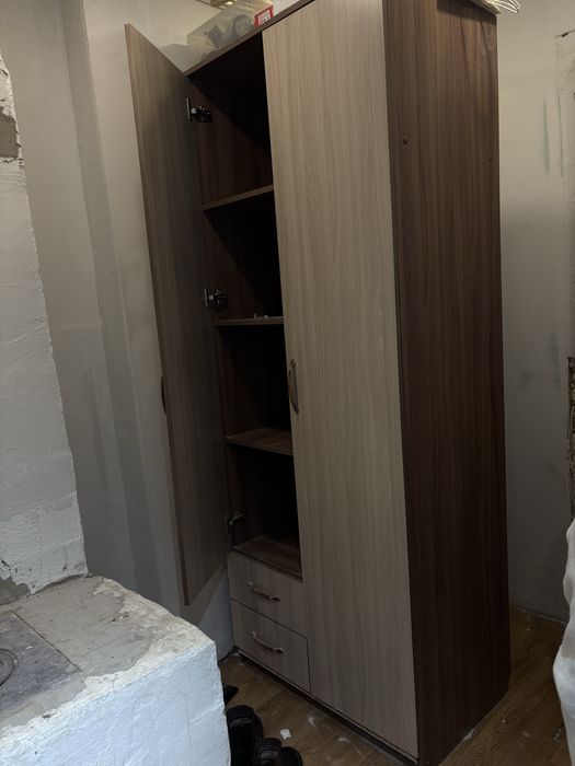 Шкаф в отличном состоянии