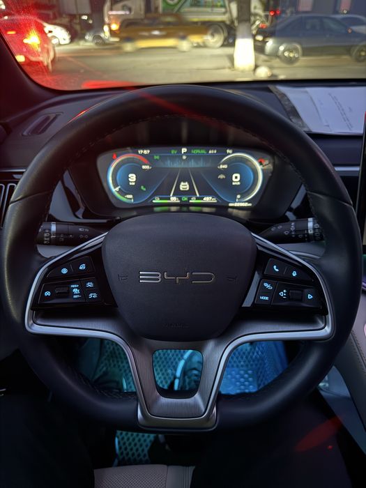 Byd Song plus Dm-i Gibrid 2-poz