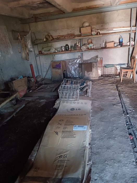 Продам гараж ,, Мичурина ", ныне заря