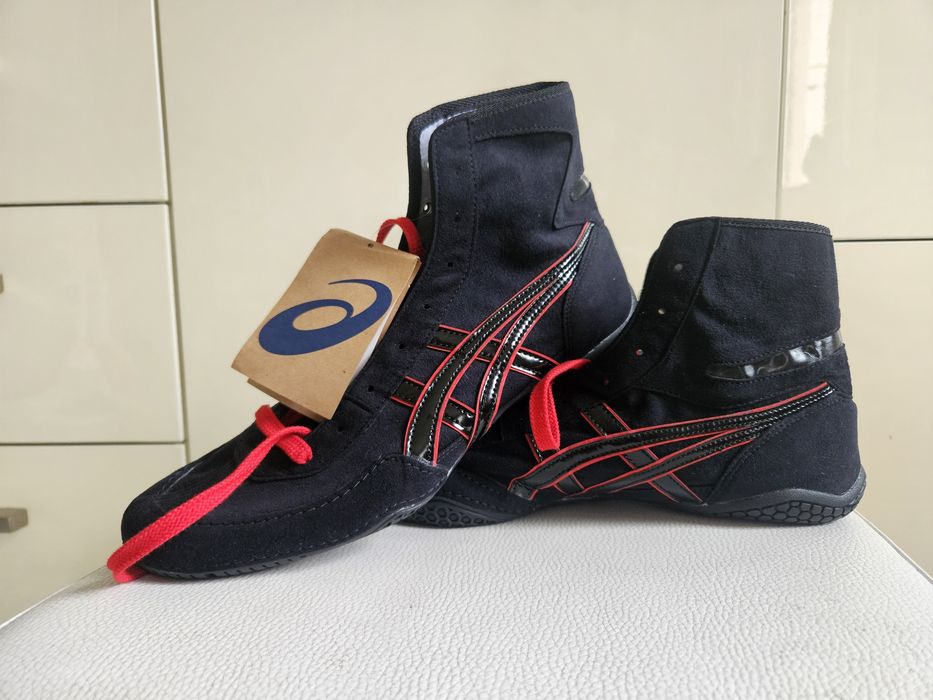 Японски борцовки Asics нови, 3 модела, големи размери