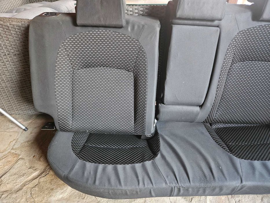 Седалки за Nissan Qashqai 2006 година