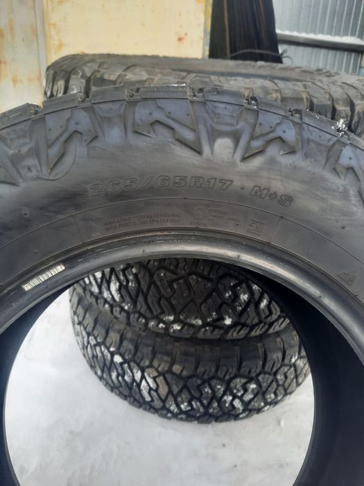 Продам внедор.-грязевую резину