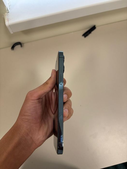 Iphone 12pro max с каробкам