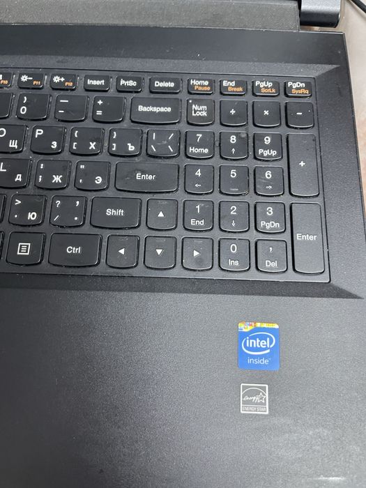 Продам ноутбук для офиса Lenovo