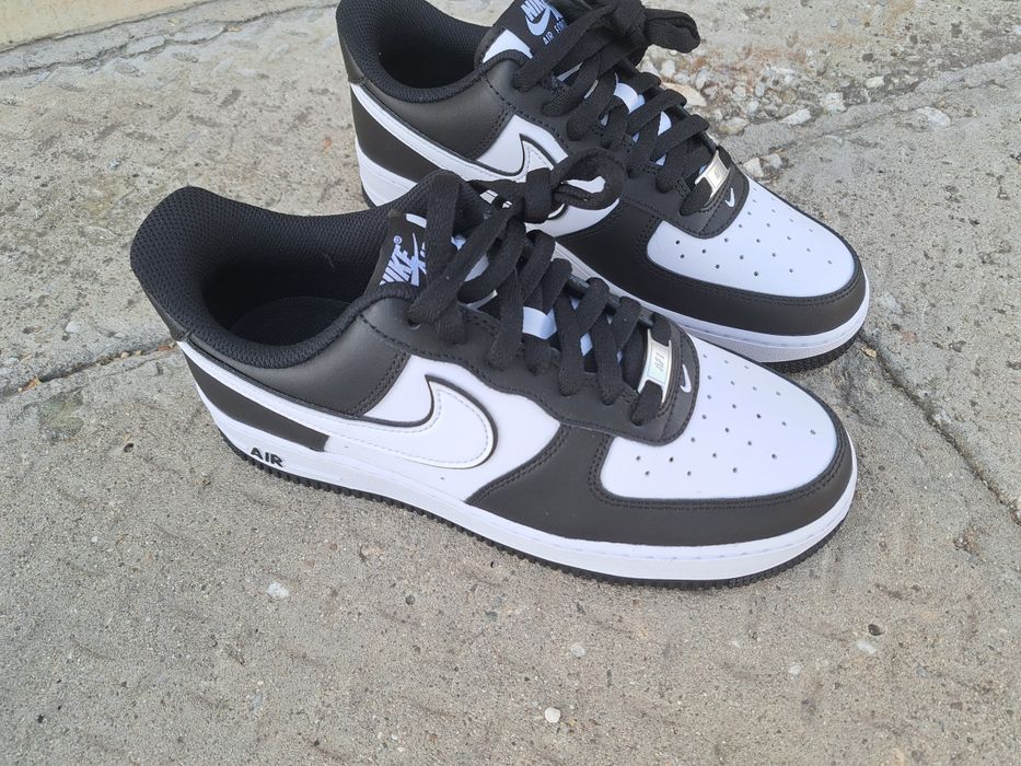 NIKE Air Force  1 "07