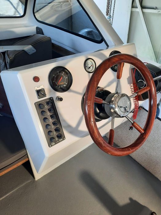 Barca 4,95 m impecabila!