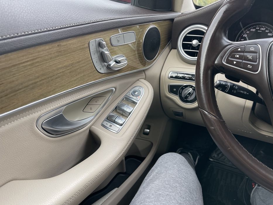 Mercedes c200, Masina se afla in Belgia!!