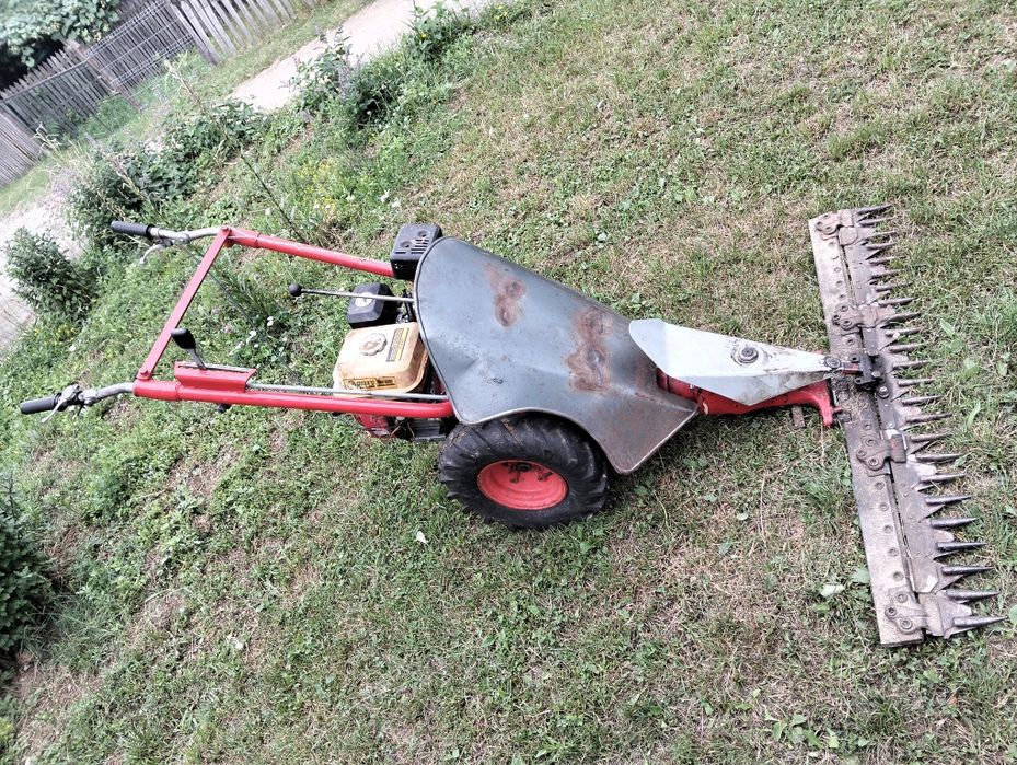 Vând cositoare mf 70