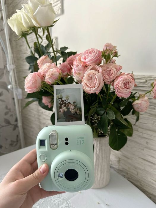 instax mini  12
