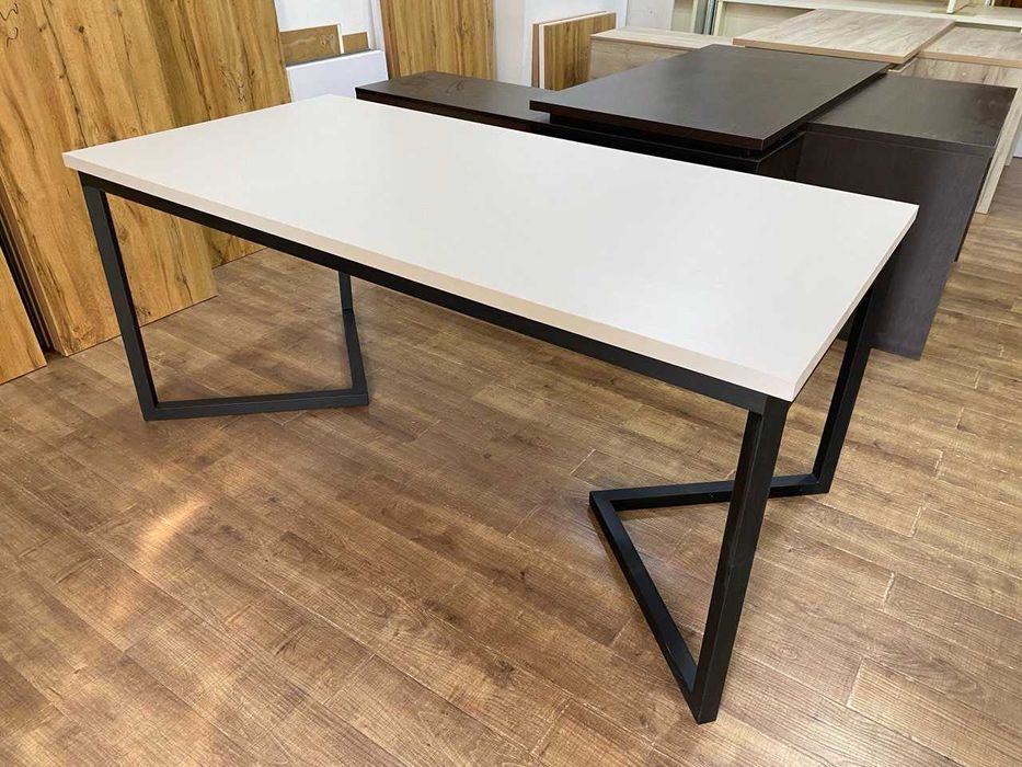 Конференц  стол от производителя