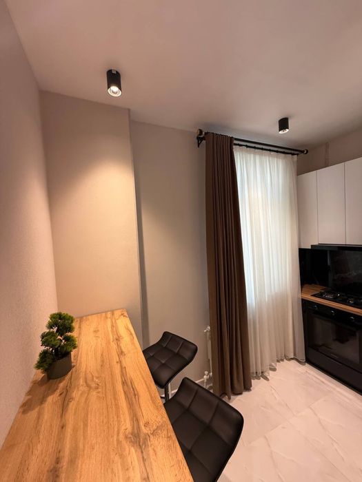 2-комн Яккасарай, 50м², новый ремонт, кирпич
