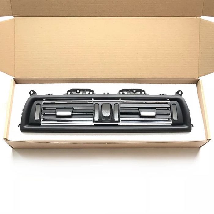 Въздуховод климатик решетка духалка БМВ ф10 ф01 BMW F10 F11 F01 F02