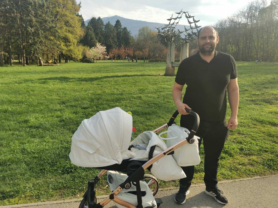 Бебешка количка Junama FLUO 3 in 1, (розова златна рамка)