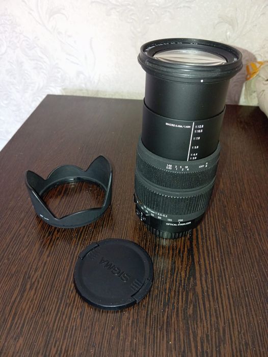 Продам объектив SIGMA 18-200