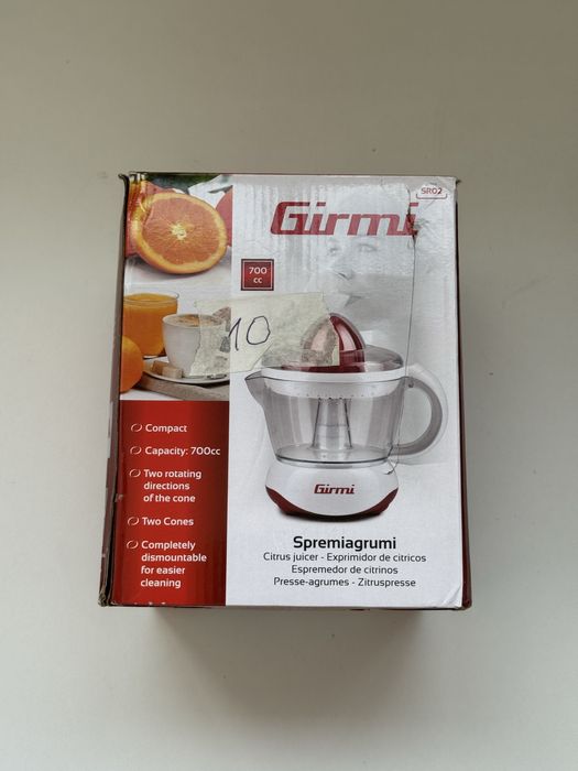 Сокоизстисквачка за цитруси Girmi SR02