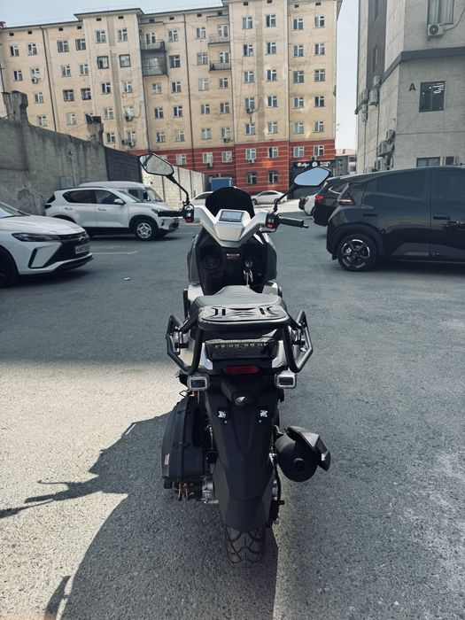 Skuter:tank tk4 180cc