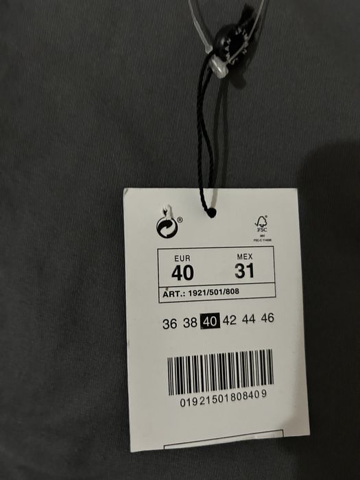 Oferta Pantaloni Barbati de Firma Urgent