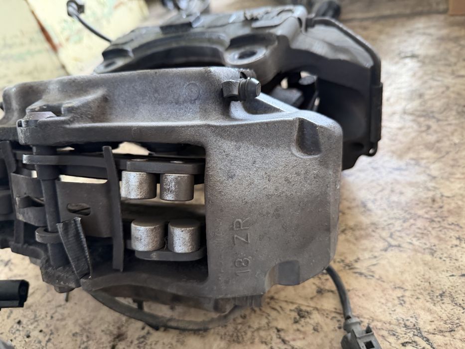 Audi Q7 18 ZR Brembo  апарати