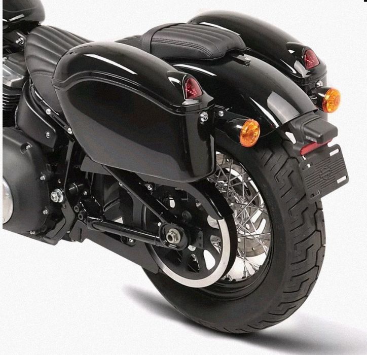 Куфари за мотор.