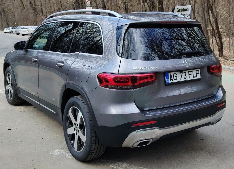 Mercedes Benz GLB 2023