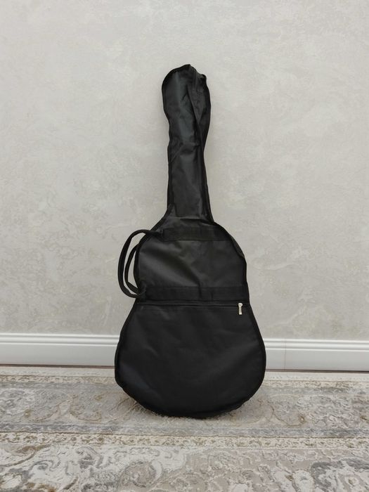 Гитара акустическая