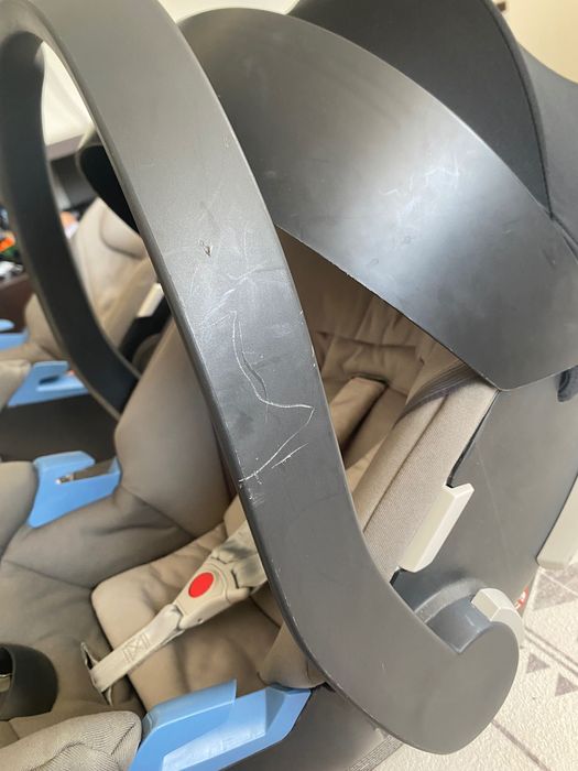 Кошници за кола Cybex Aton 5