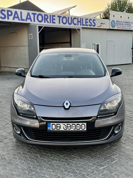 RENAULT Megane
