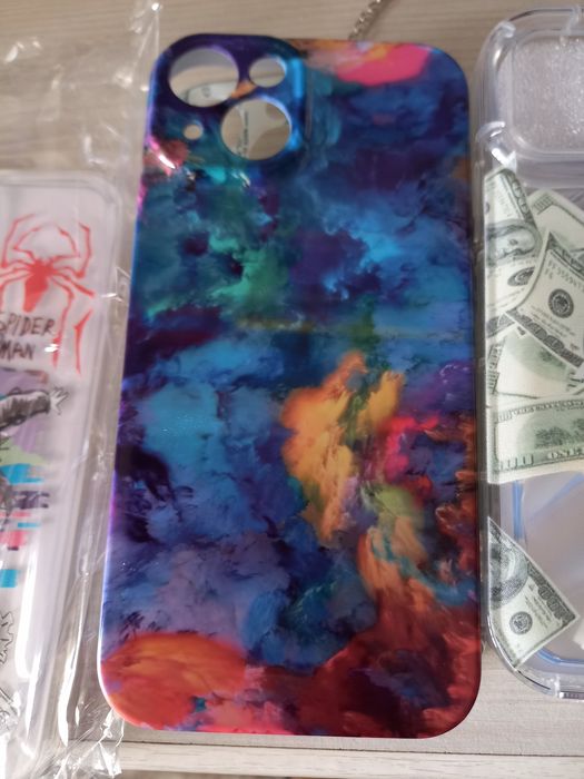 Чехлы на айфон и самсунг 11