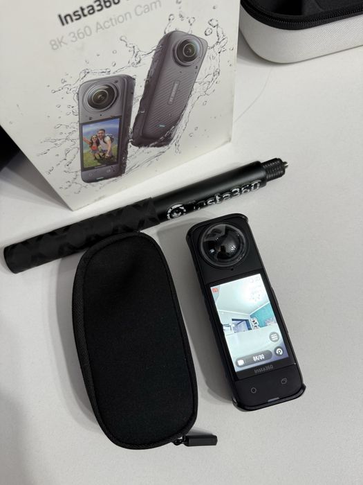 Продам insta 360 x4