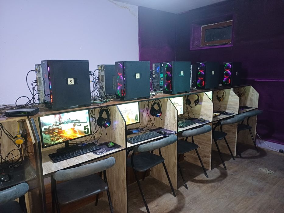 Kompyuter xona sotiladi