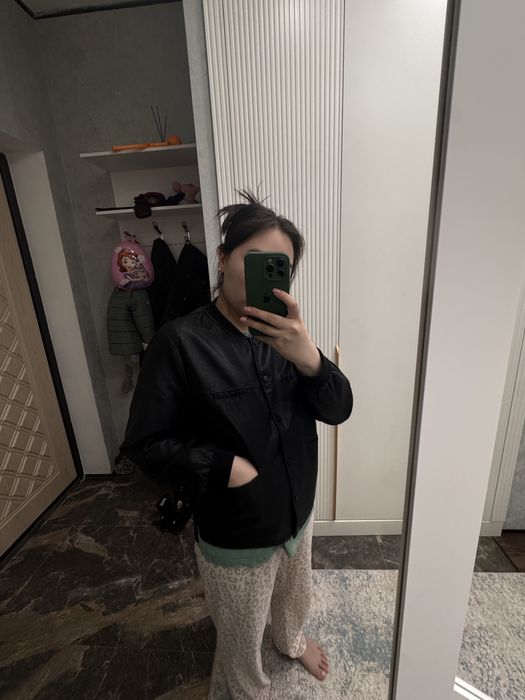 Бомбер эко кожа женский