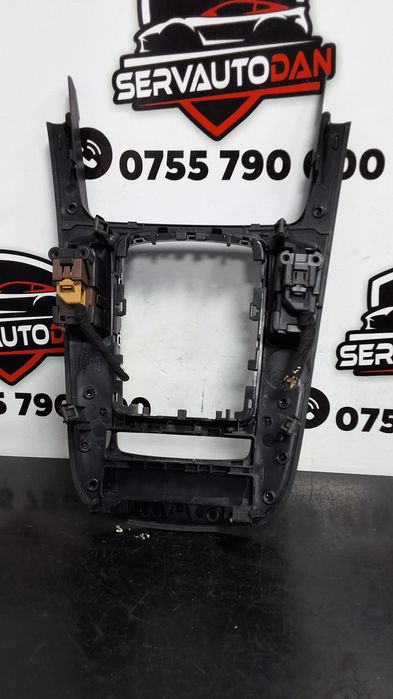 consola centrala audi a4 (2008-2011) [8k2, b8] 2.0 motorina 2011