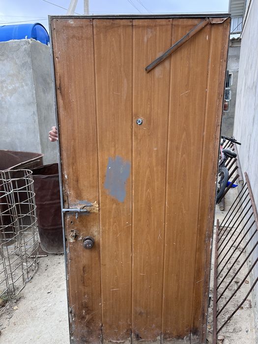 Темір есік сатылады